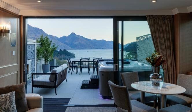 The Carlin Boutique Hotel Квінстаун Екстер'єр фото